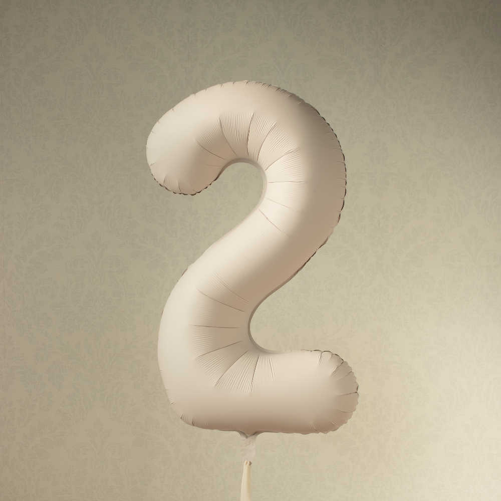 Balon foliowy Cyfra '2', 86cm, jasny beż1.webp