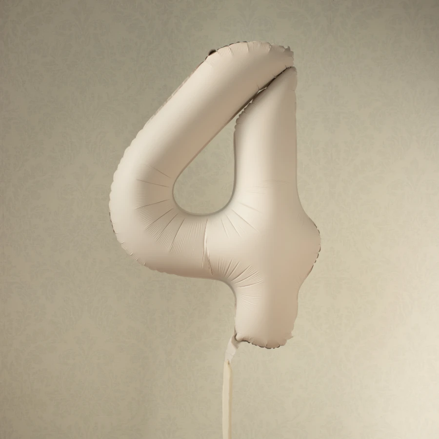Balon foliowy Cyfra '4', 86cm, jasny beż1.webp