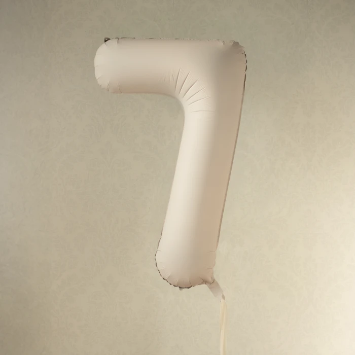 Balon foliowy Cyfra '7', 86cm, jasny beż1.webp