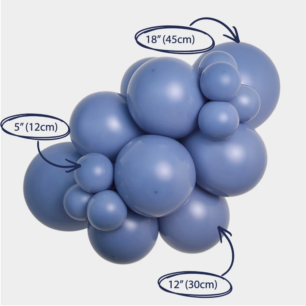 jagodka balon lateksowy girlanda z rozmiarami niebieski.webp