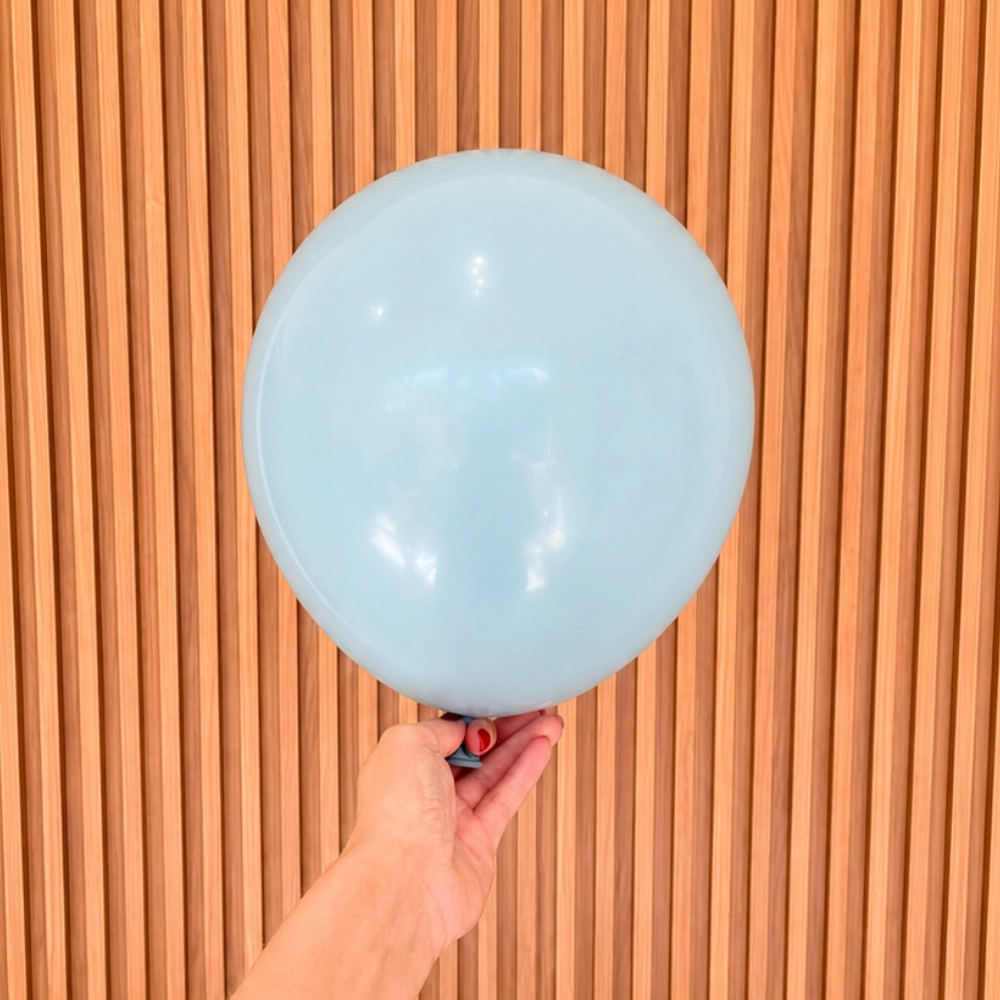 balon lateksowy, mglisty błękit, pastelowy niebieski